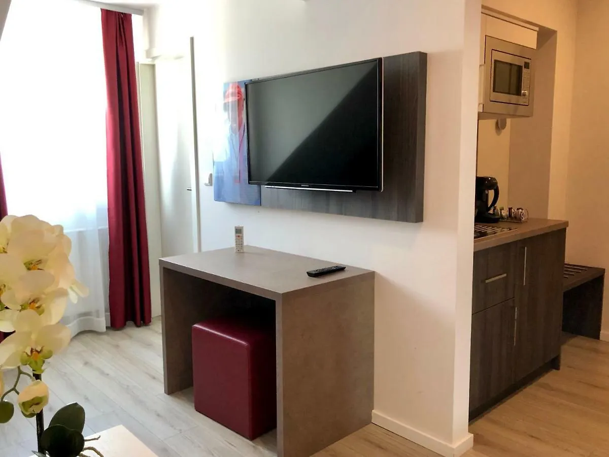 **** 아파트호텔 Star Apart Hotel Sachsenhausen 프랑크푸르트 독일